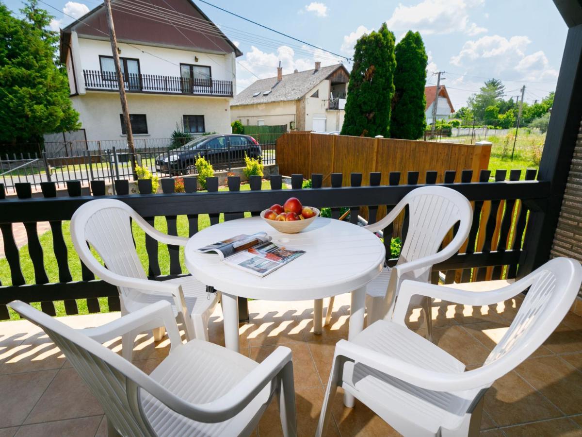 Holiday Home Hibiscus By Interhome Balatonkeresztúr Extérieur photo